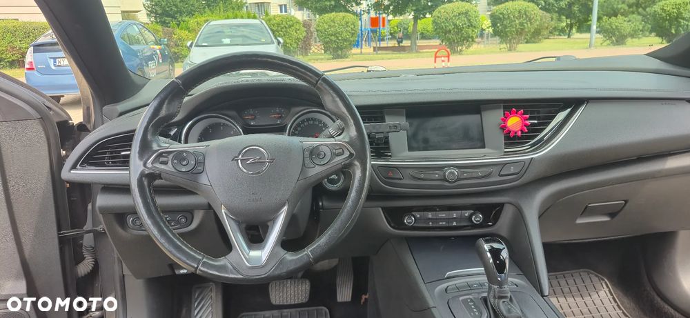 Opel Insignia 2.0 CDTI Elegance S&S - 3
