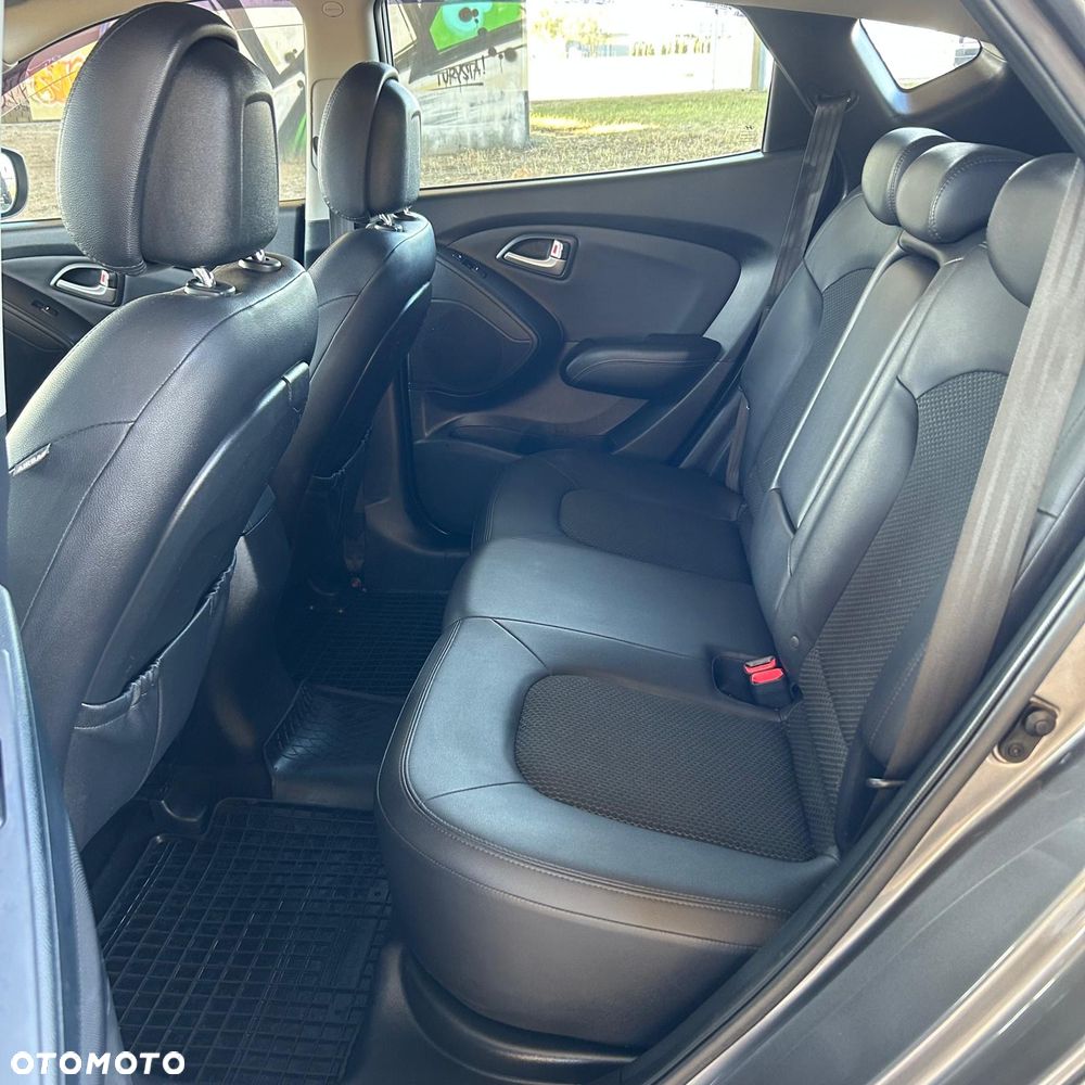 Hyundai ix35 2.0 CRDi 4WD Premium - 28