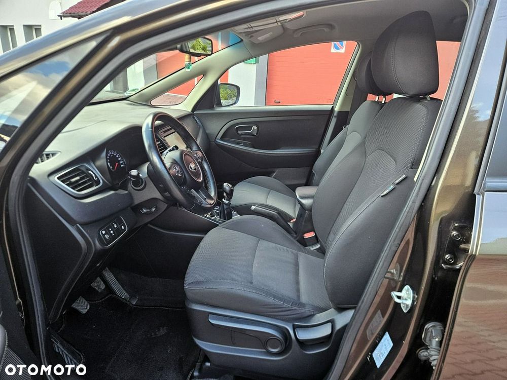 Kia Carens 1.6 GDI Dream-Team Edition - 21