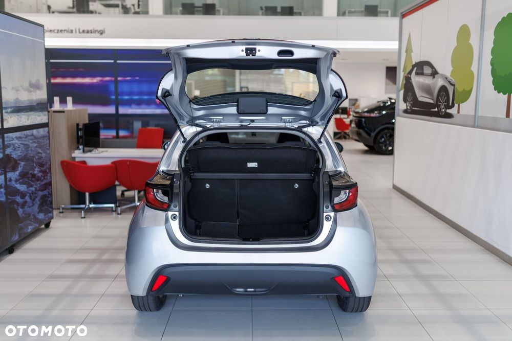 Toyota Yaris - 23