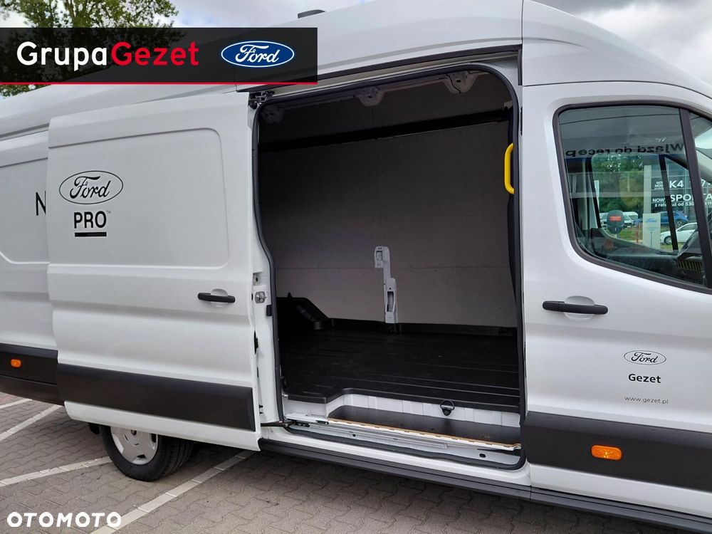 Ford Transit - 9