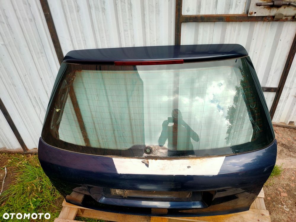 klapa bagażnika tył audi a4 b6 kombi szyba - 10