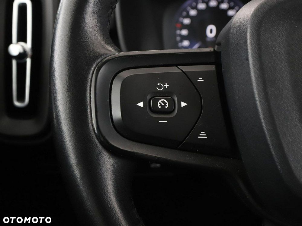 Volvo XC 40 D3 - 34