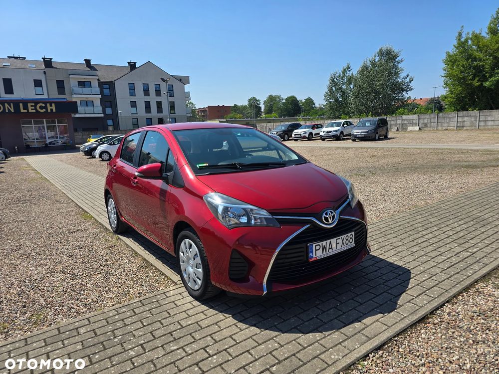 Toyota Yaris 1.33 Premium - 3