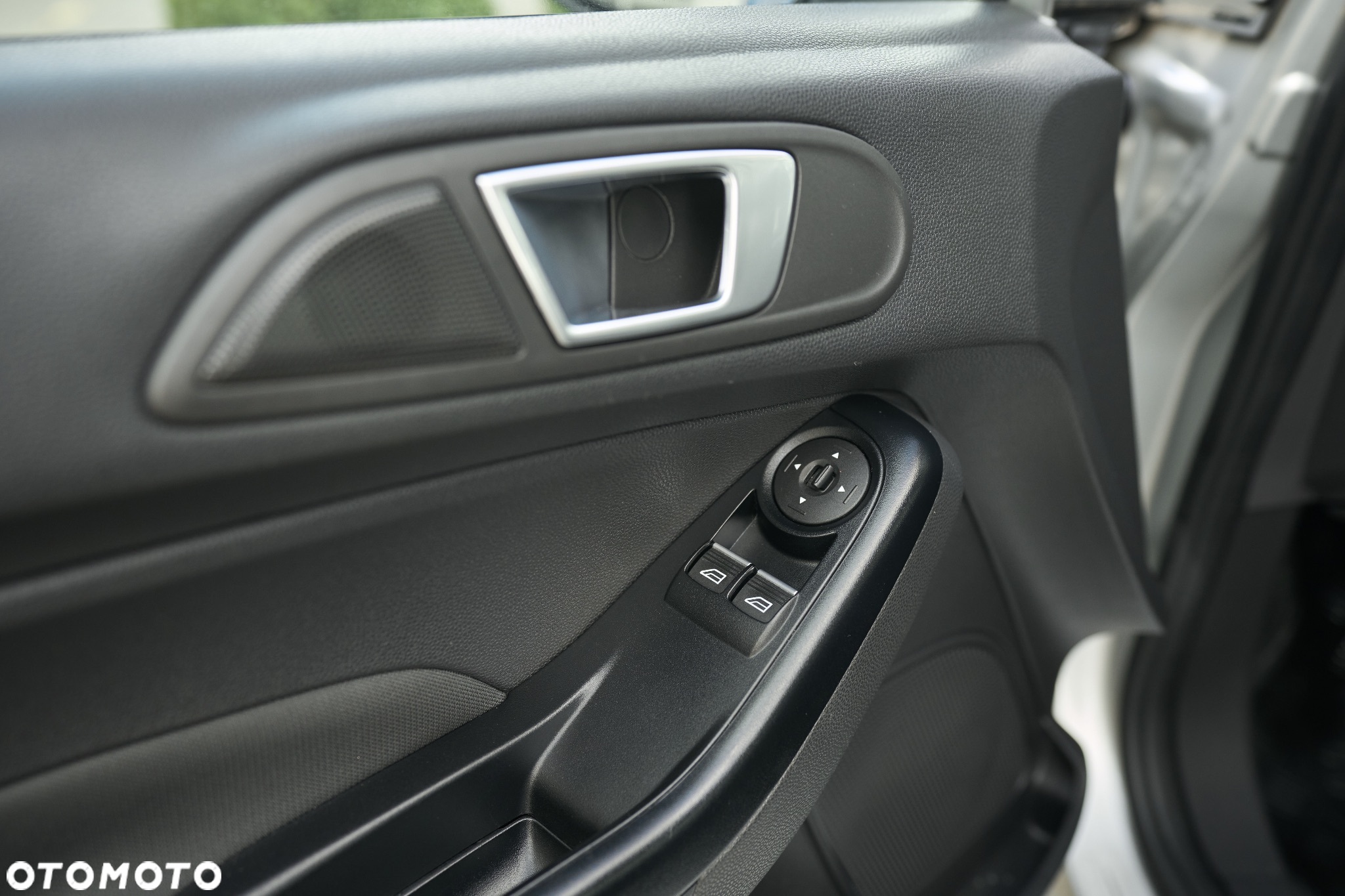 Ford Fiesta - 18