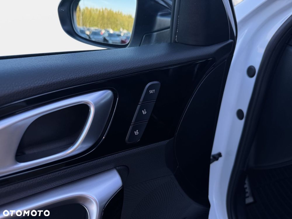 Kia ProCeed 1.6 T-GDI GT DCT - 32