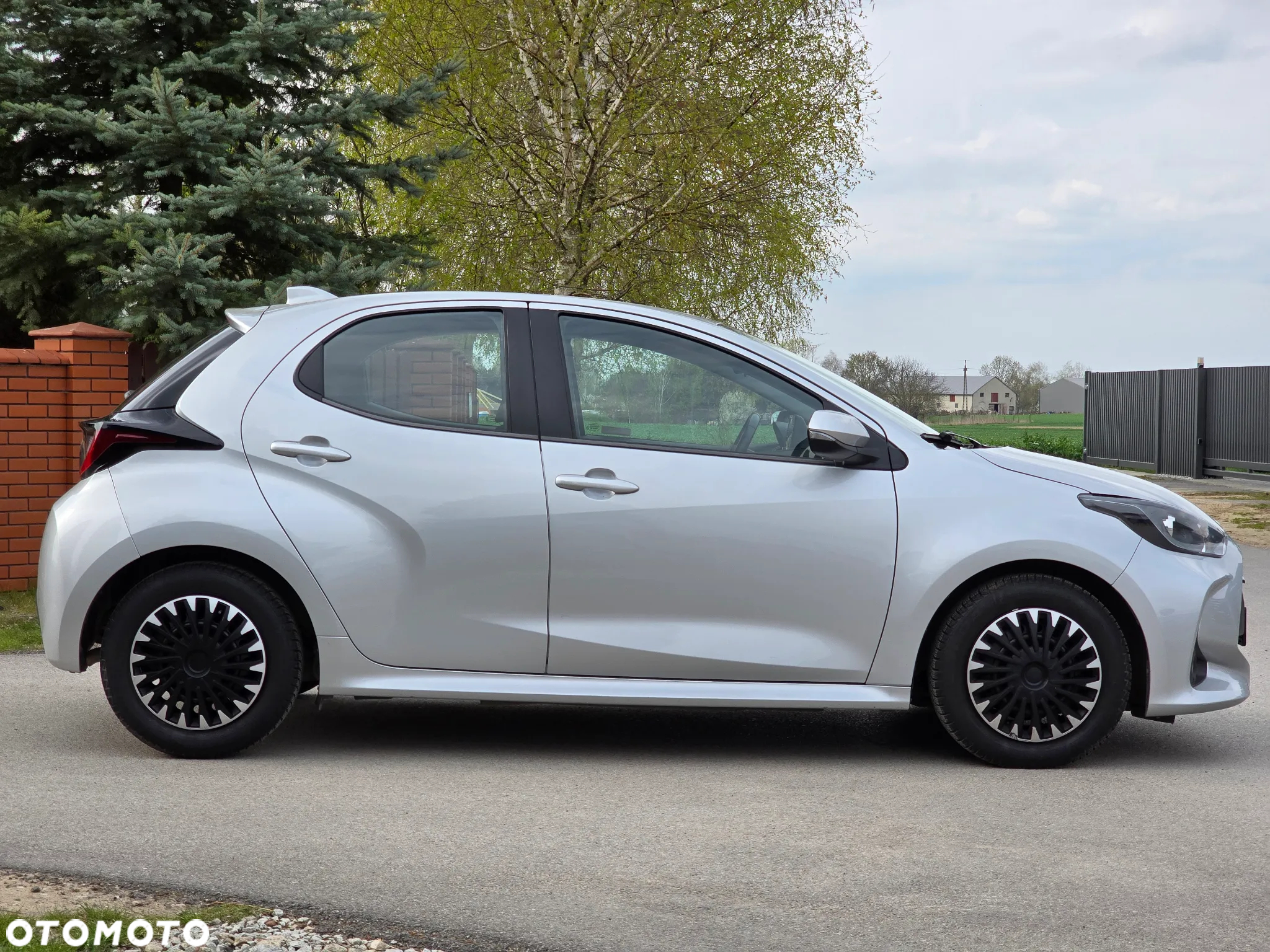 Toyota Yaris - 8