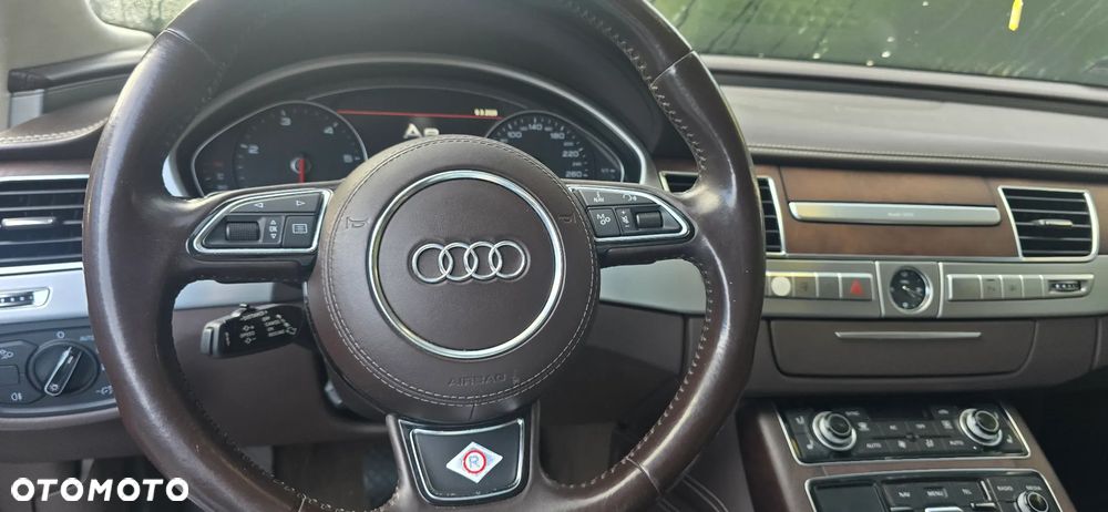 Audi A8 4.2 TDI L Quattro - 10