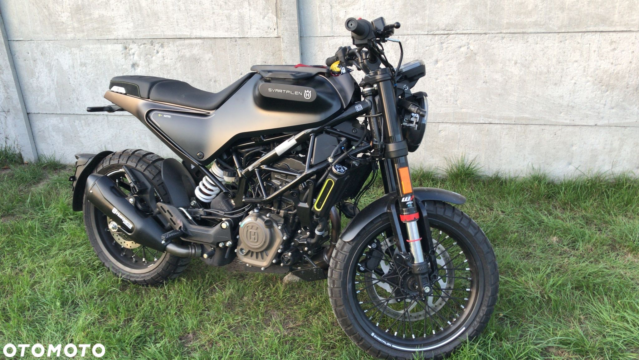 Husqvarna Svartpilen - 2