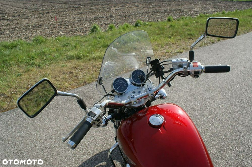 Honda VF - 13