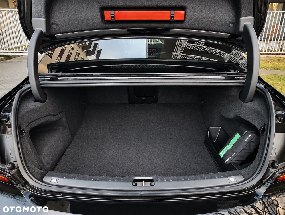 Volvo S90 - 10