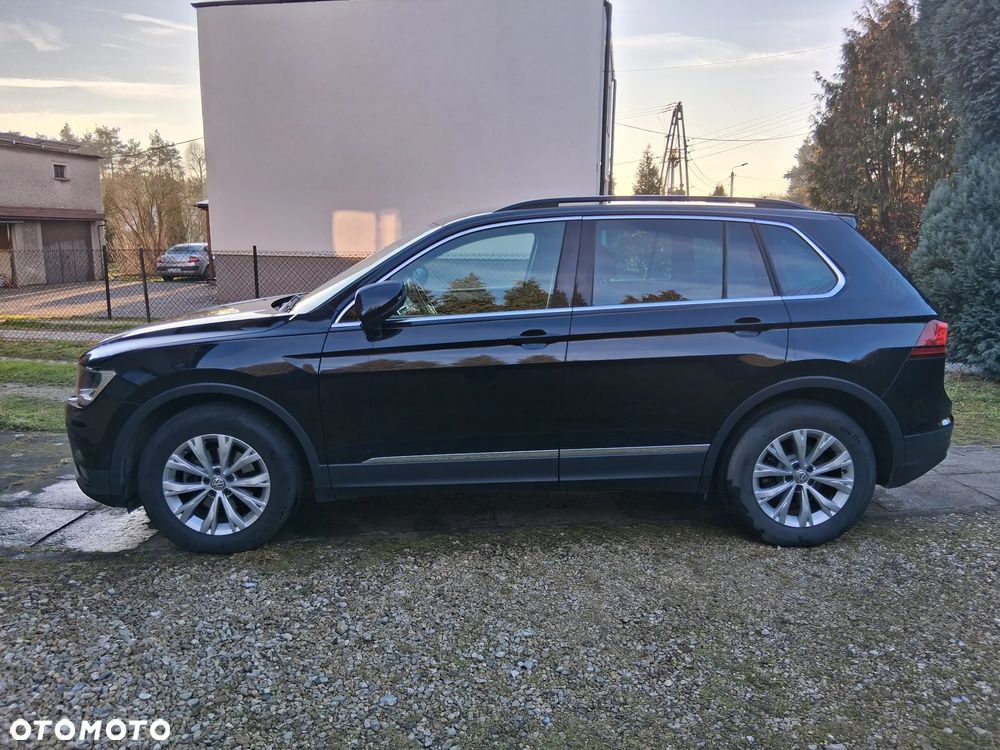 Volkswagen Tiguan - 2