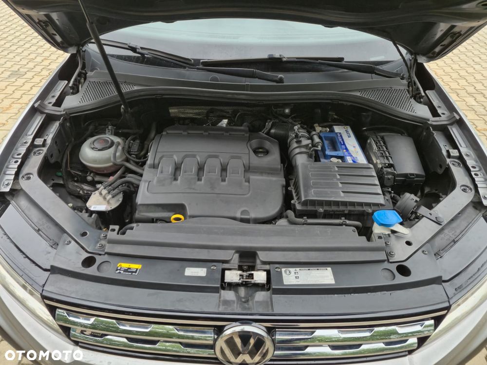 Volkswagen Tiguan 2.0 TDI SCR DSG R-Line - 16