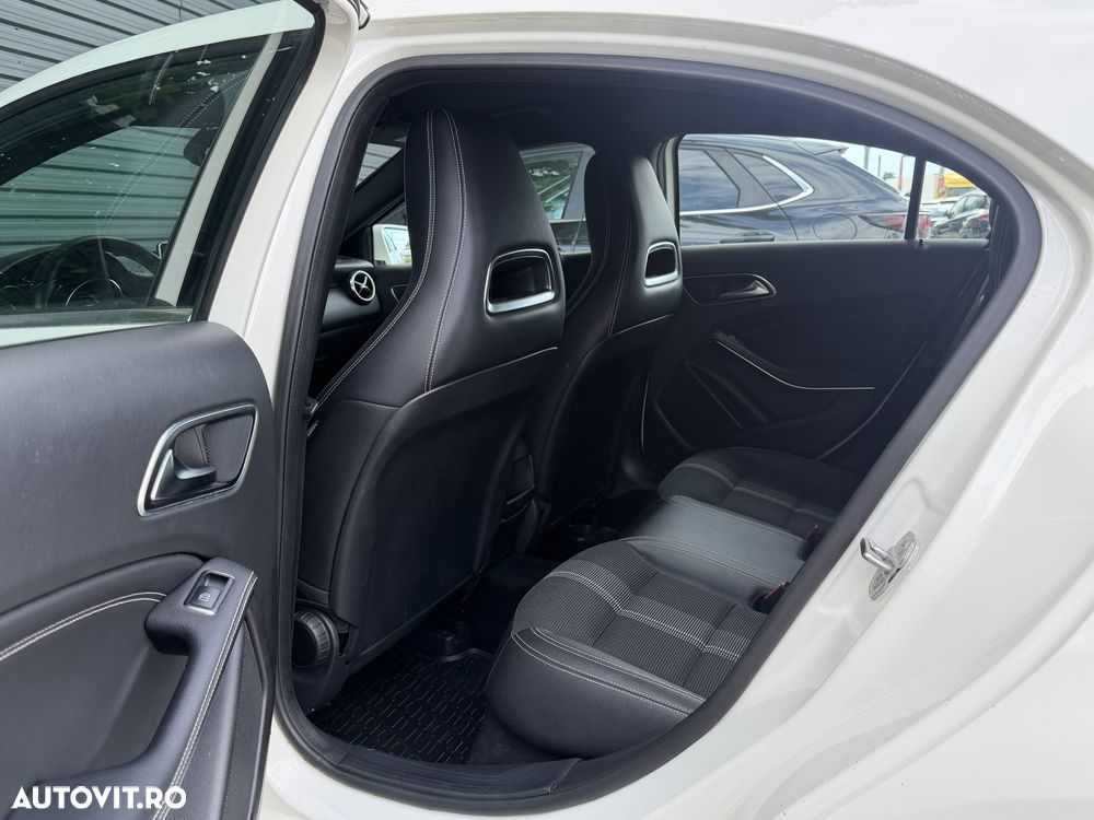 Mercedes-Benz A 180 d Progressive - 15