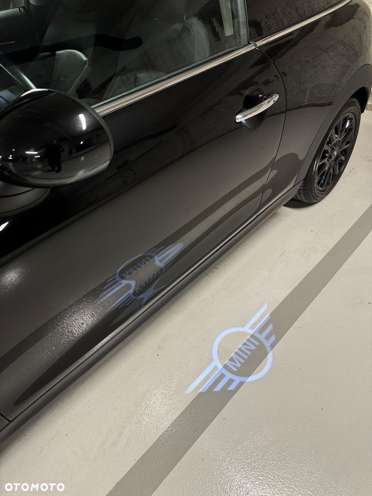 MINI Cooper Standard - 13