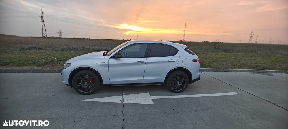 Alfa Romeo Stelvio 2.0 Turbo AWD AT8 Competizione - 2