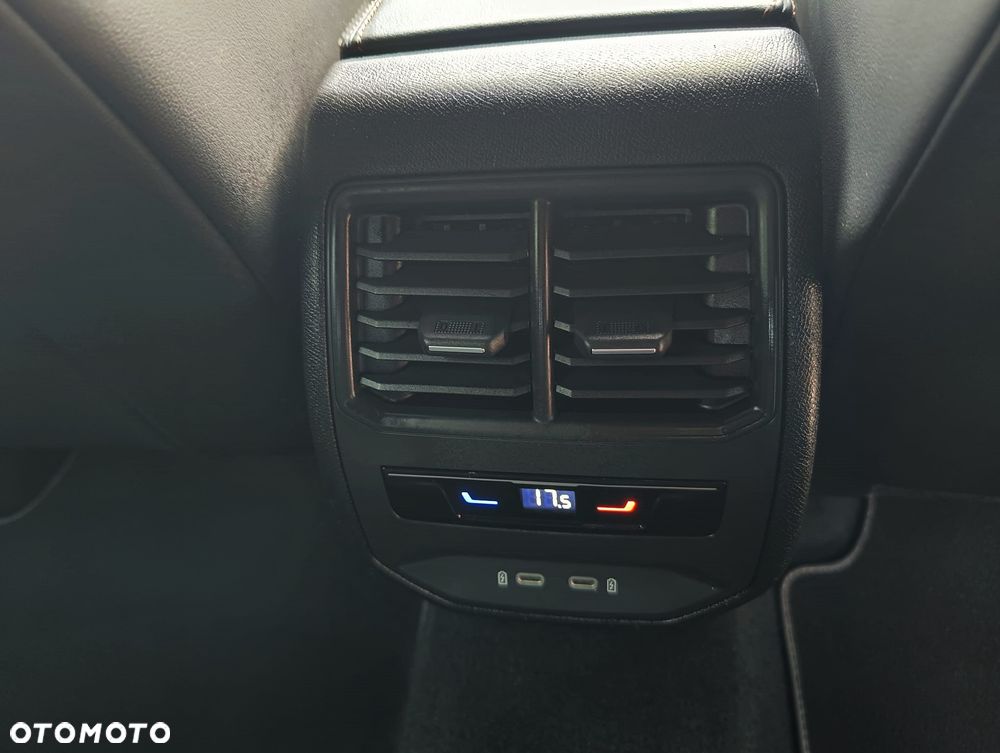 Cupra Formentor VZ 2.0 TSI DSG - 24