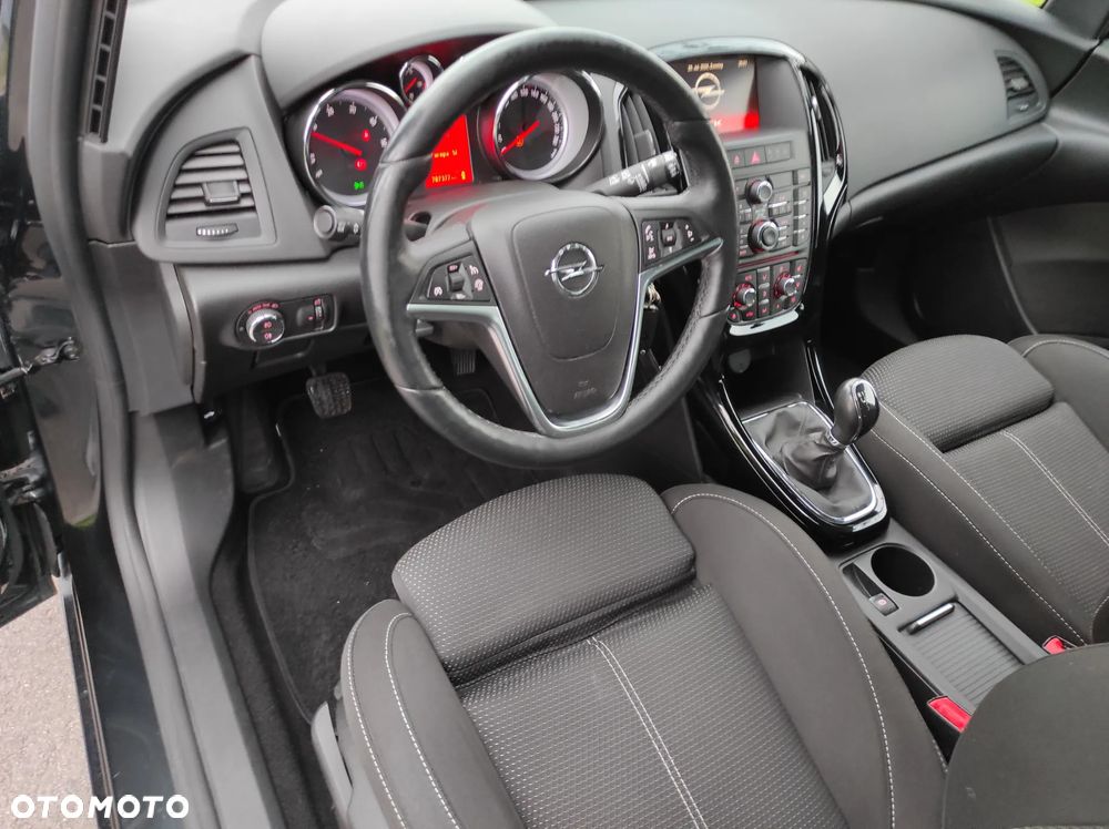 Opel Astra 1.6 CDTI Dynamic S&S - 18