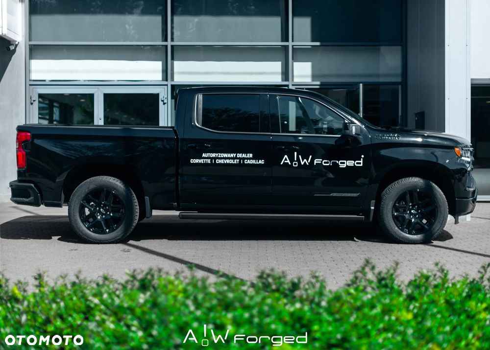 Chevrolet Silverado - 7