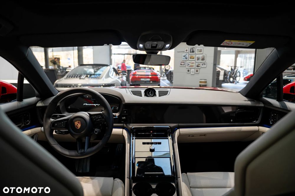 Porsche Panamera - 27