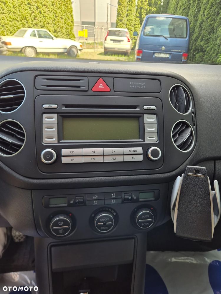 Volkswagen Golf Plus 2.0 TDI DPF Tour Edition - 11