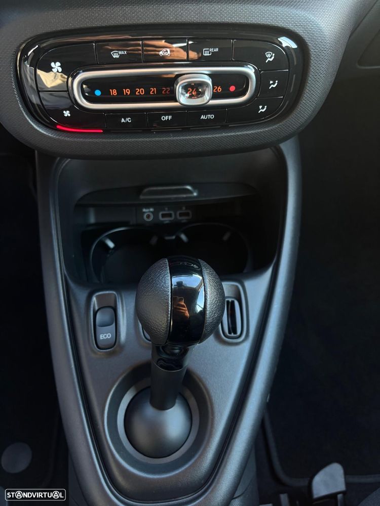 Smart ForTwo Coupé EQ passion - 12