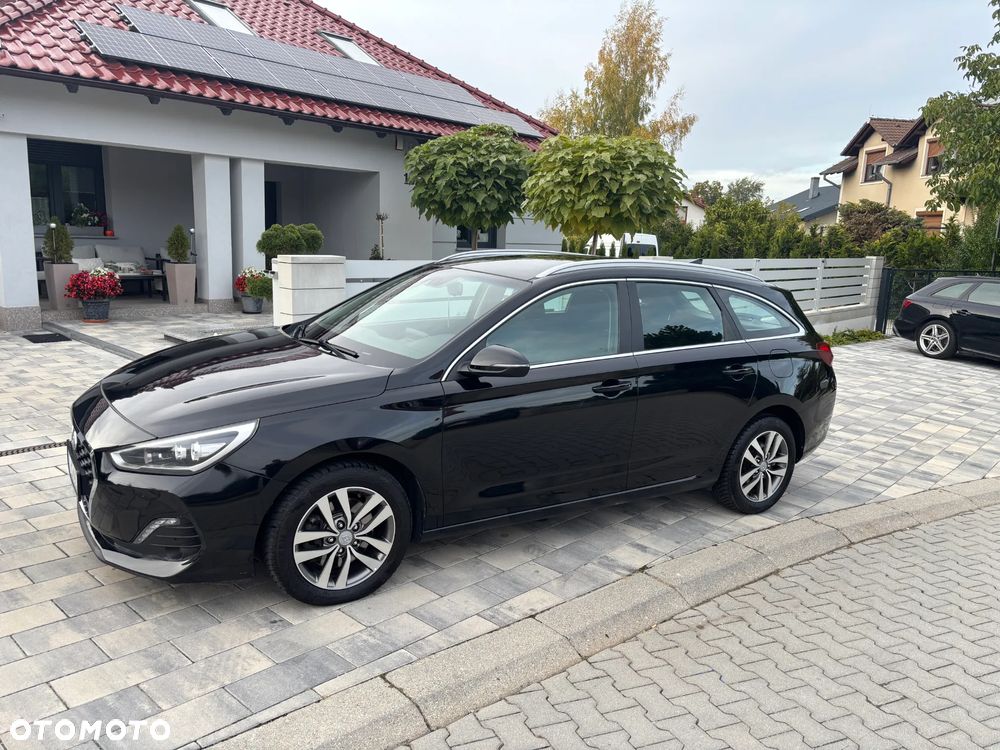 Hyundai i30 1.6 CRDI DCT Prime - 4
