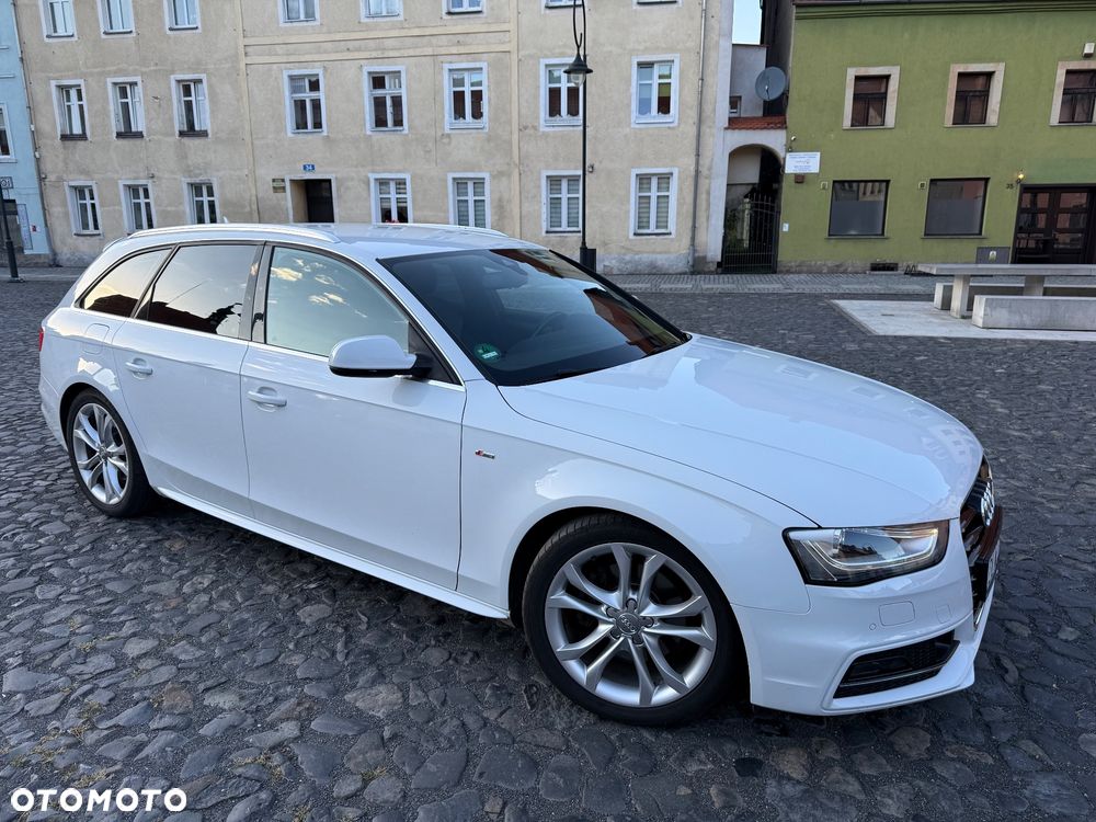Audi A4 Avant 2.0 TDI S tronic quattro sport - 3
