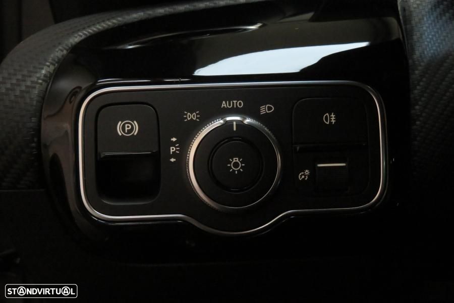 Mercedes-Benz A 250 e Style Plus - 14