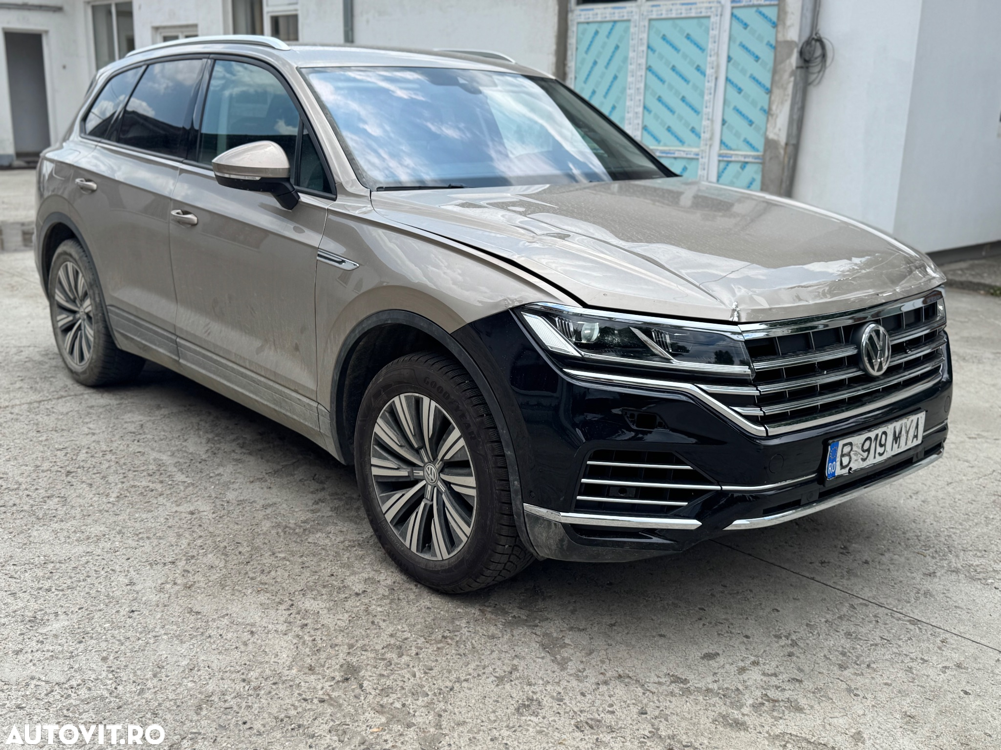 Volkswagen Touareg V6 TDI Style - 4