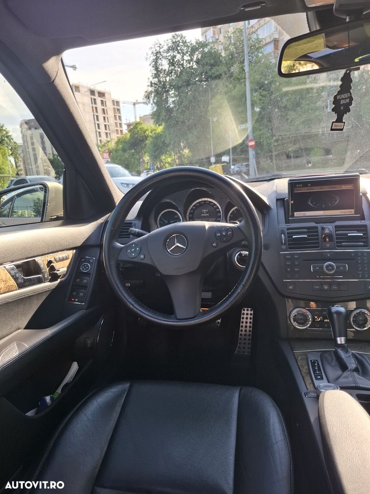 Mercedes-Benz C 230 7G-TRONIC Avantgarde - 8
