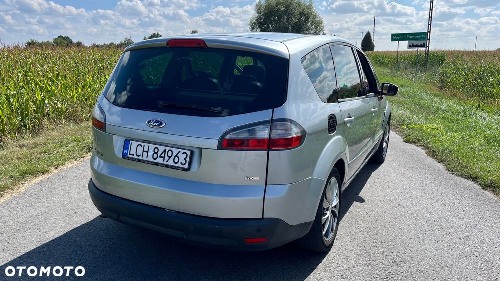 Ford S-Max - 4