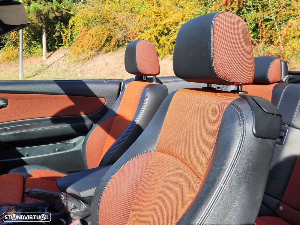 BMW 118 i Cabrio Edition Sport - 33