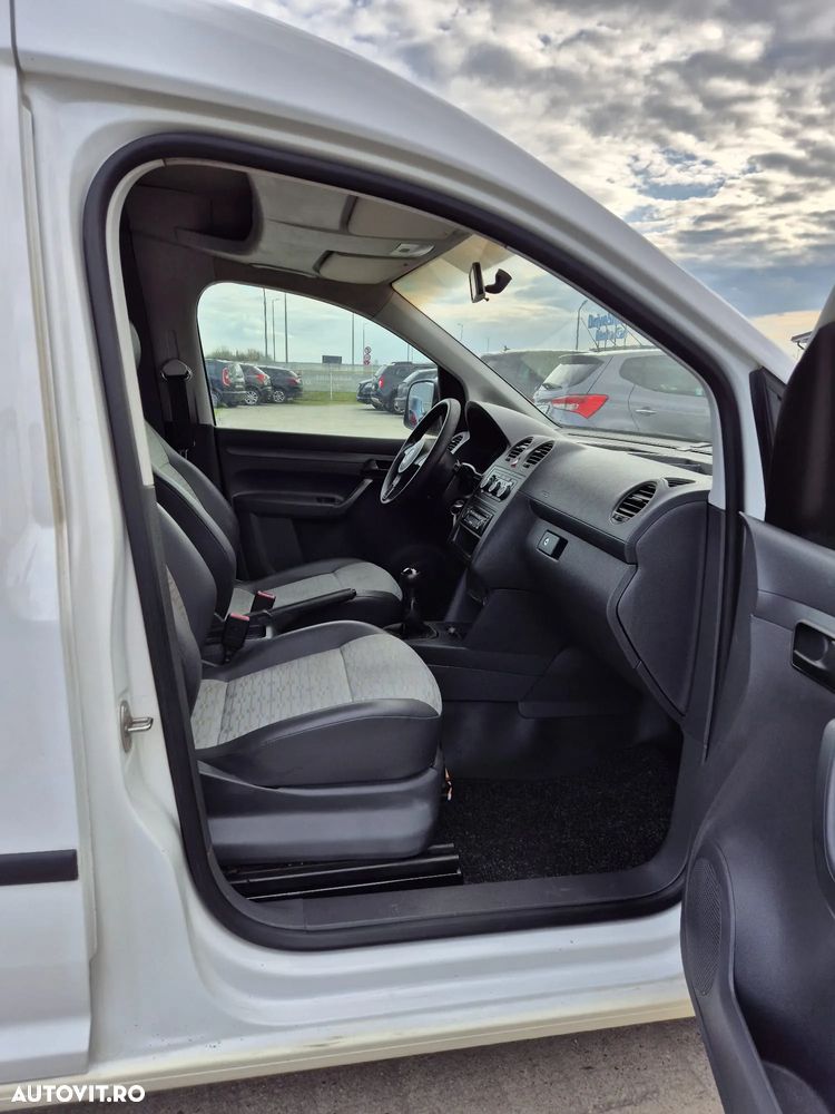 Volkswagen Caddy - 10