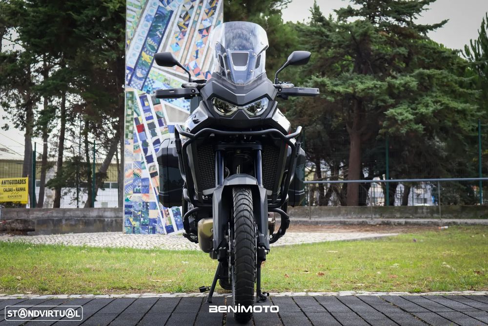 Honda Africa Twin 1100 - 2