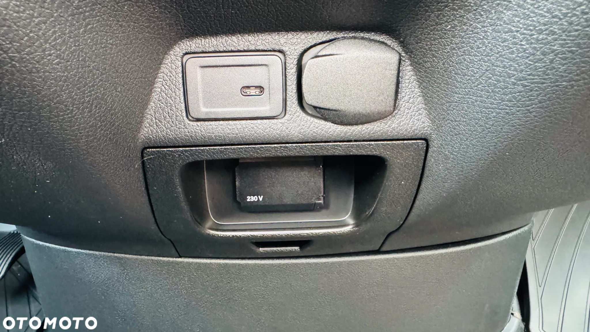 Mercedes-Benz Sprinter - 30