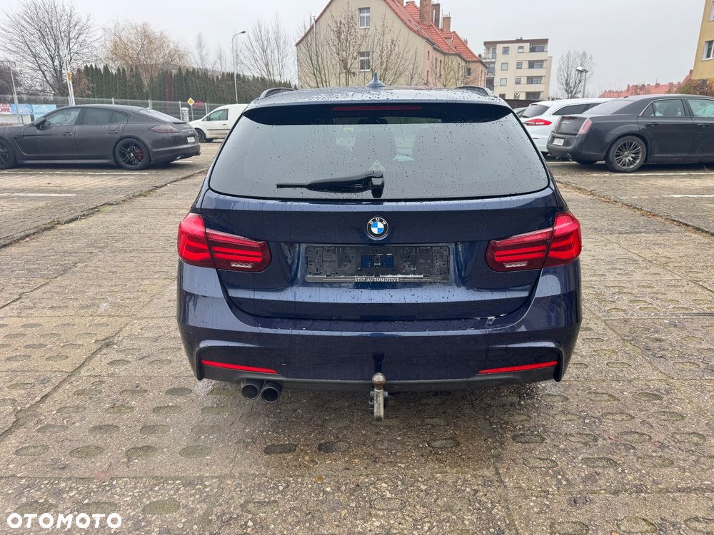 BMW Seria 3 320i Sport Line - 6