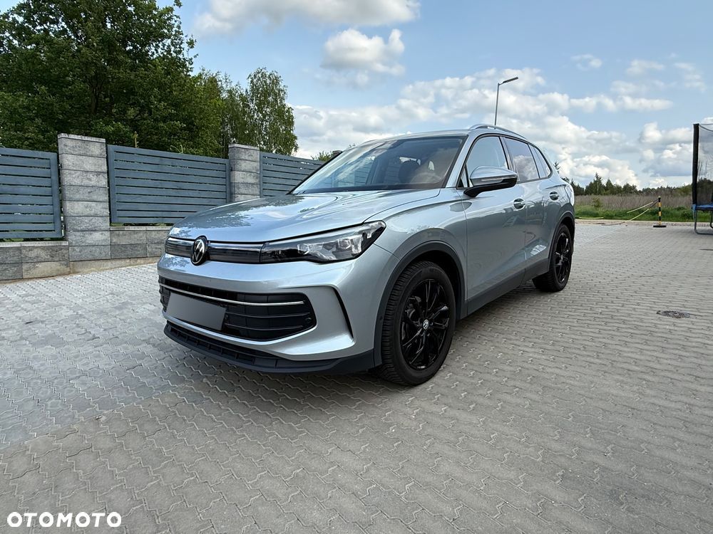 Volkswagen Tiguan - 2