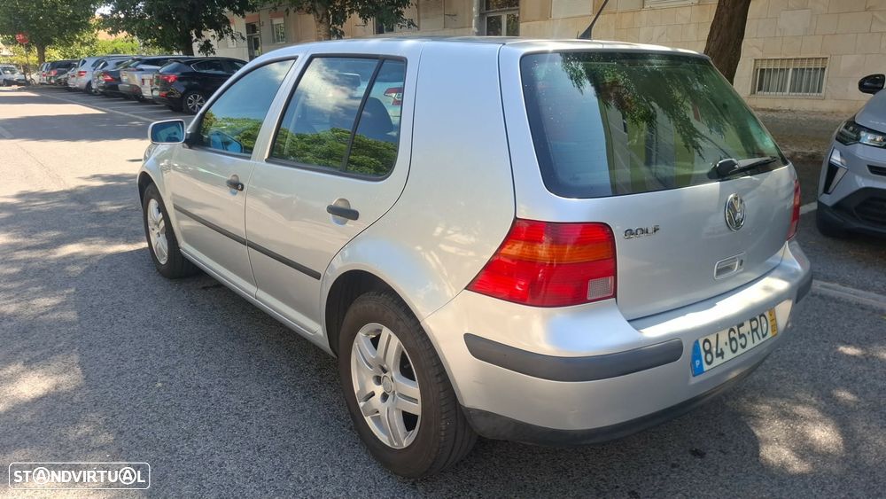 VW Golf 1.4i Confortline JE+AC - 8