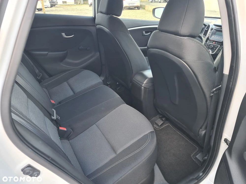 Hyundai i30 i30cw 1.4 Classic - 30
