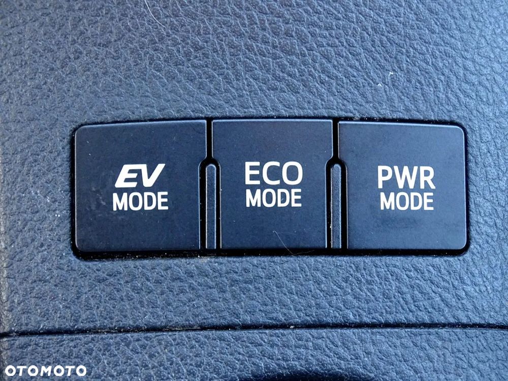 Toyota Auris - 19