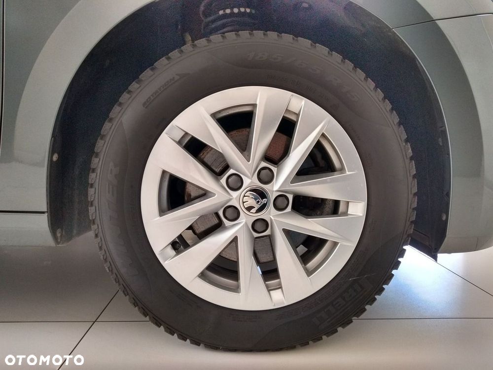 Skoda Fabia 1.0 TSI Ambition DSG - 7