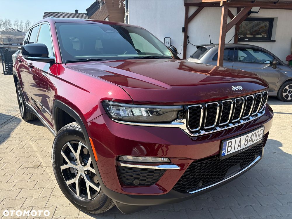 Jeep Grand Cherokee - 1