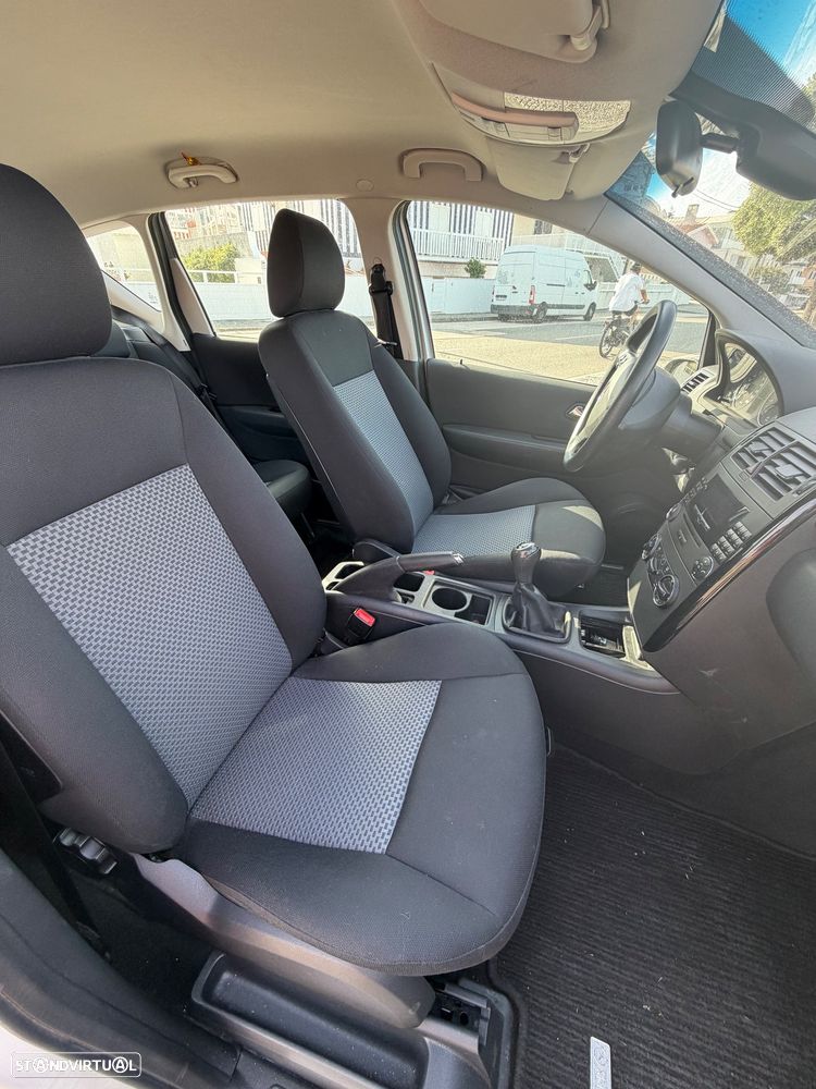 Mercedes-Benz A 150 Classic Edition 10 - 8