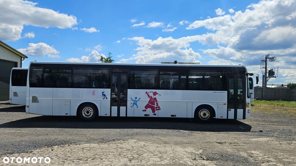 Irisbus NEW RECREO ładny 12m niski przebieg - 9