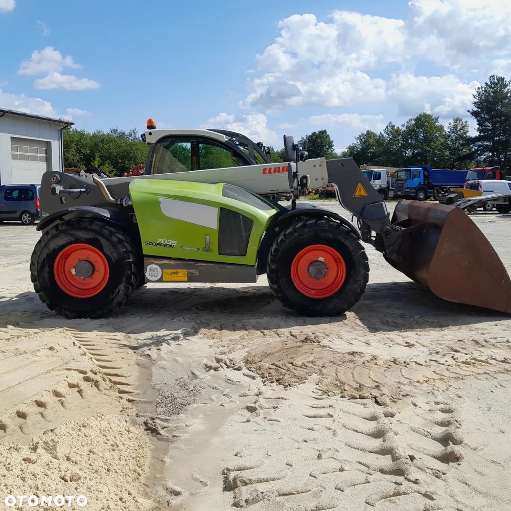 Claas 7035 Scorpion - 5
