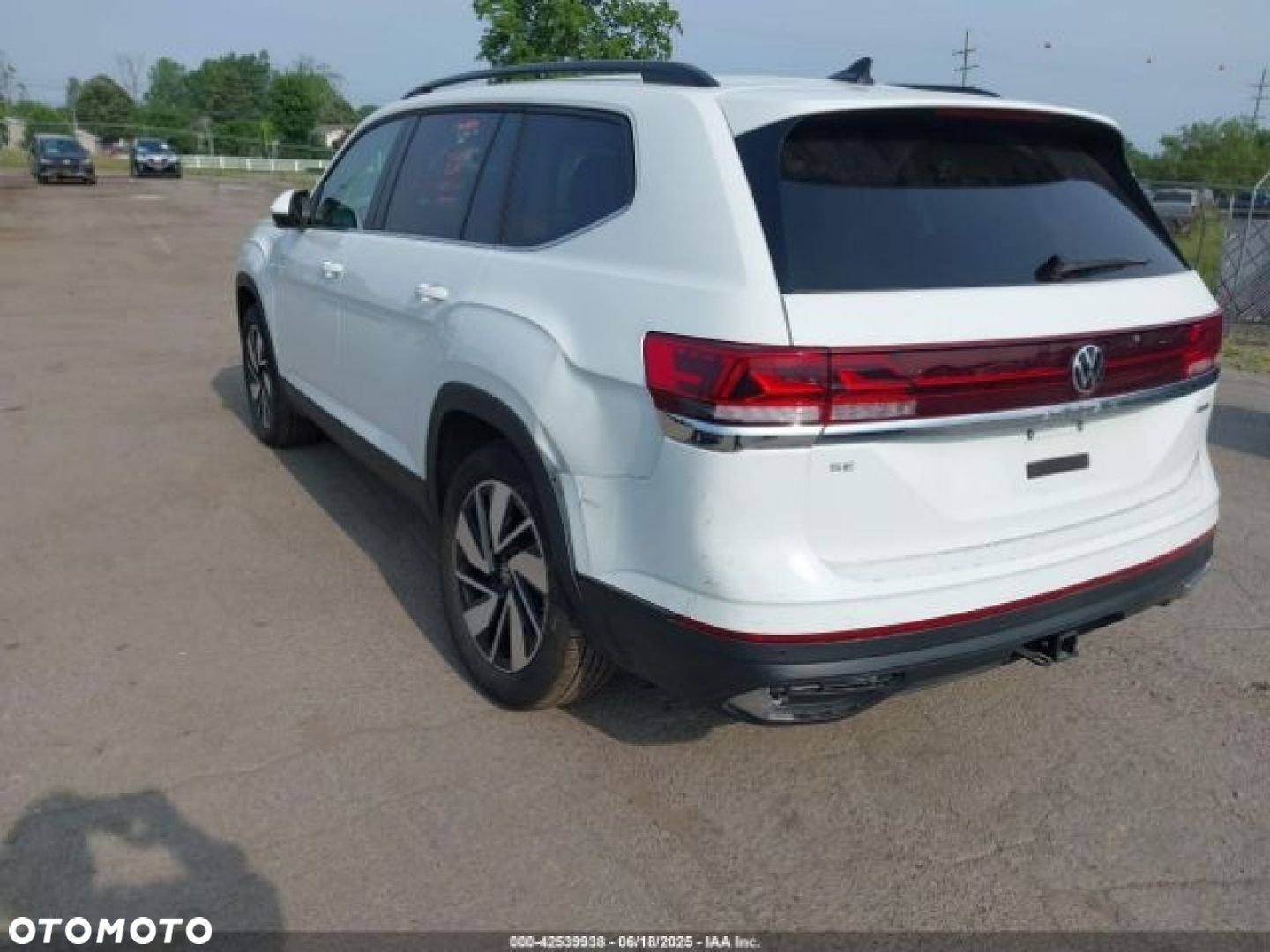 Volkswagen Atlas - 3