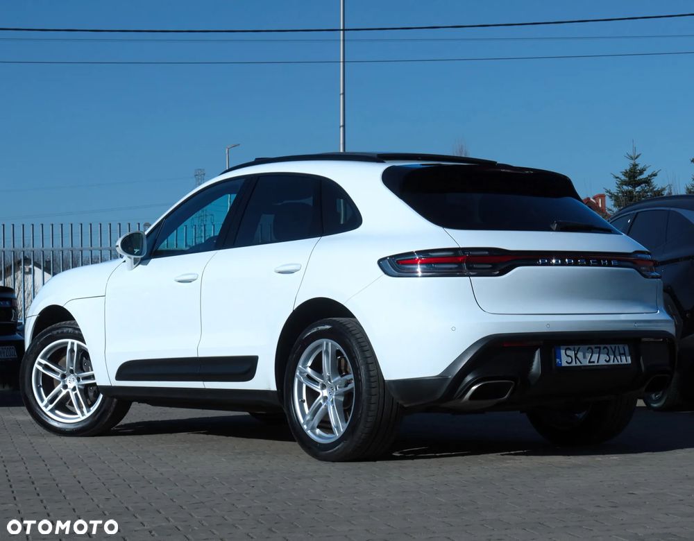 Porsche Macan - 36