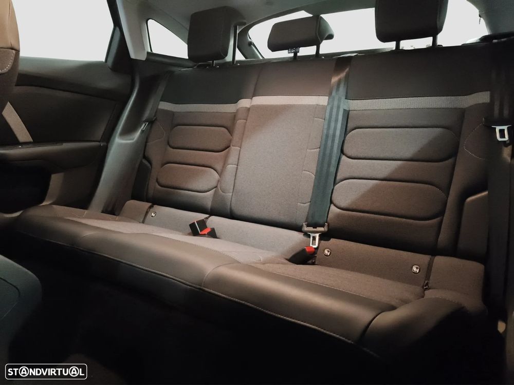 Citroën C4 1.2 Hybrid Plus e-DSC6 - 13