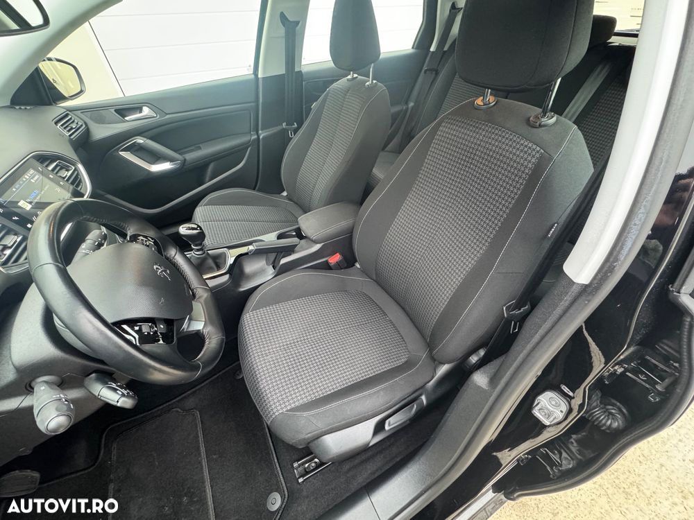 Peugeot 308 BlueHDi 130 Stop & Start Active Pack - 13